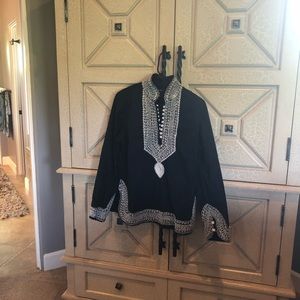 Boston Proper embroidered tunic!!